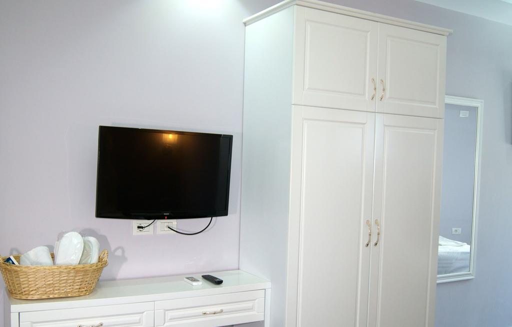 Apartments Flower Residence Σαράντα Εξωτερικό φωτογραφία