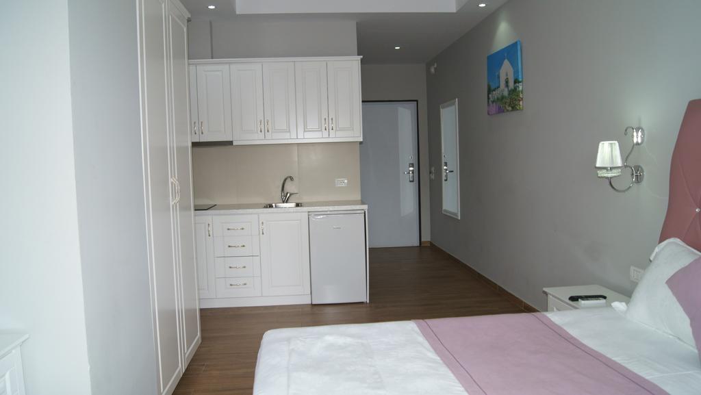 Apartments Flower Residence Σαράντα Δωμάτιο φωτογραφία