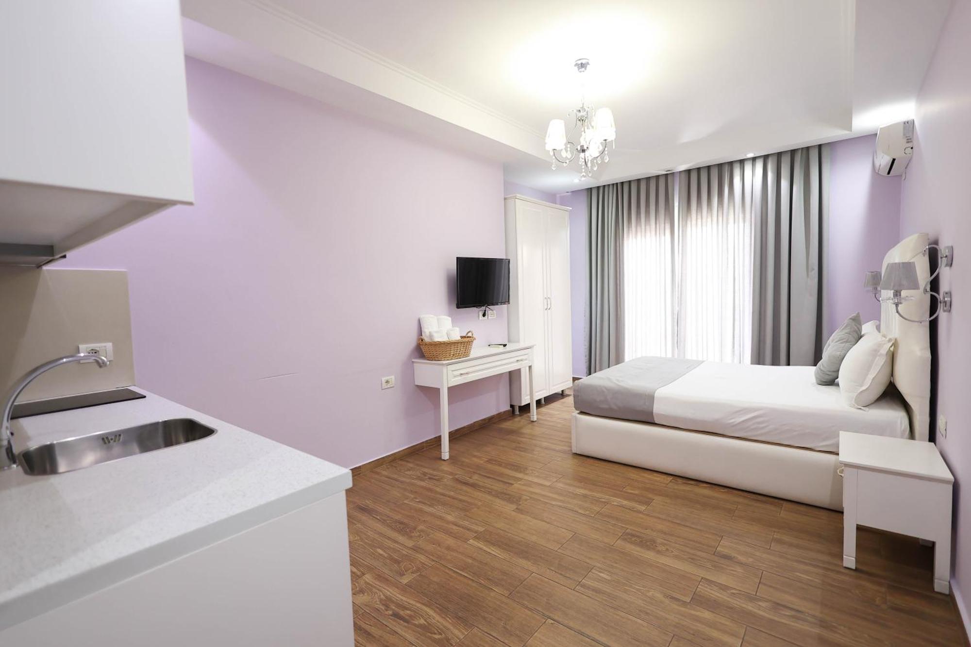 Apartments Flower Residence Σαράντα Εξωτερικό φωτογραφία
