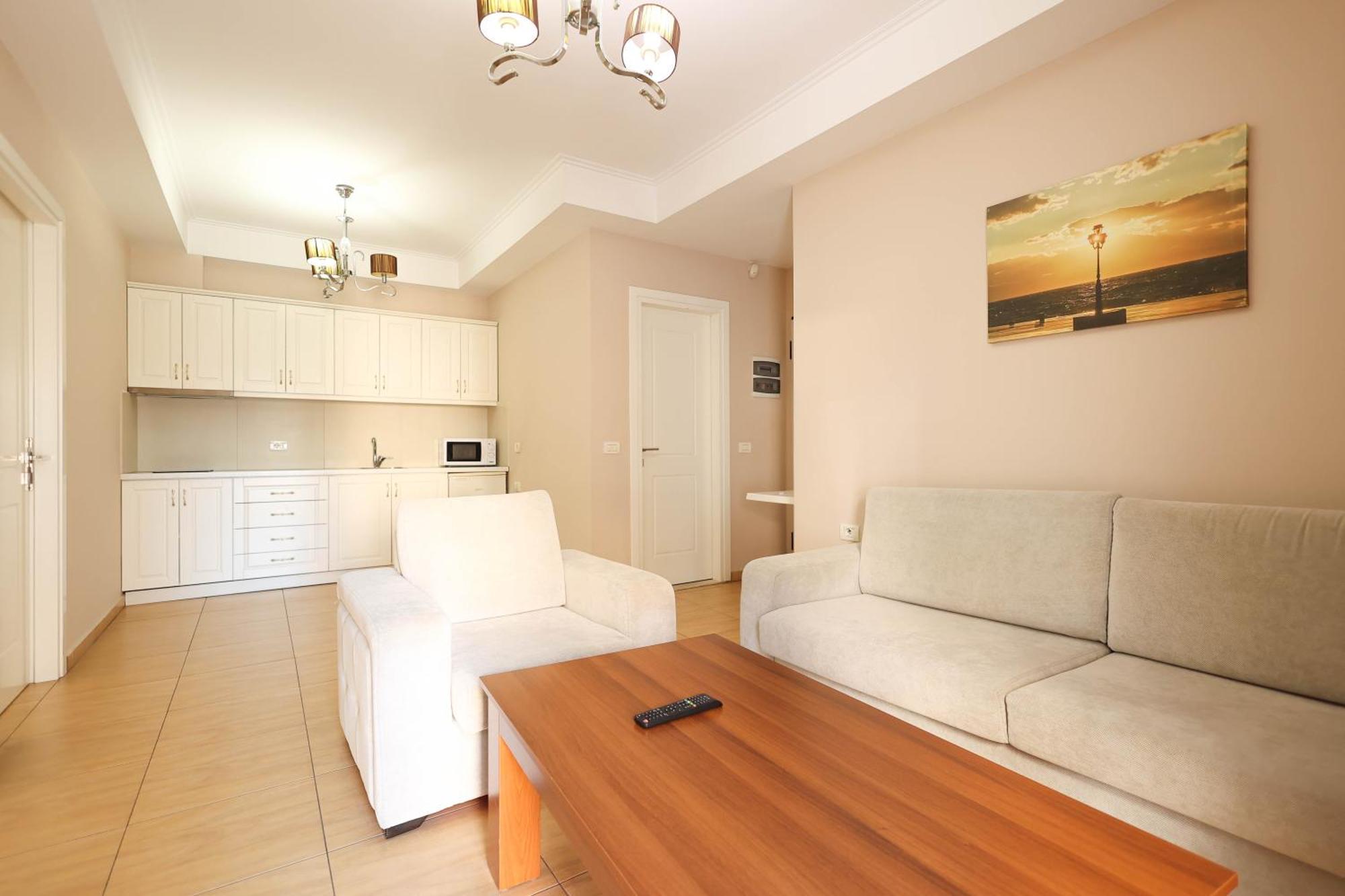 Apartments Flower Residence Σαράντα Εξωτερικό φωτογραφία